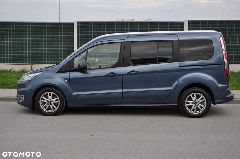 Ford Tourneo Connect Grand - 28