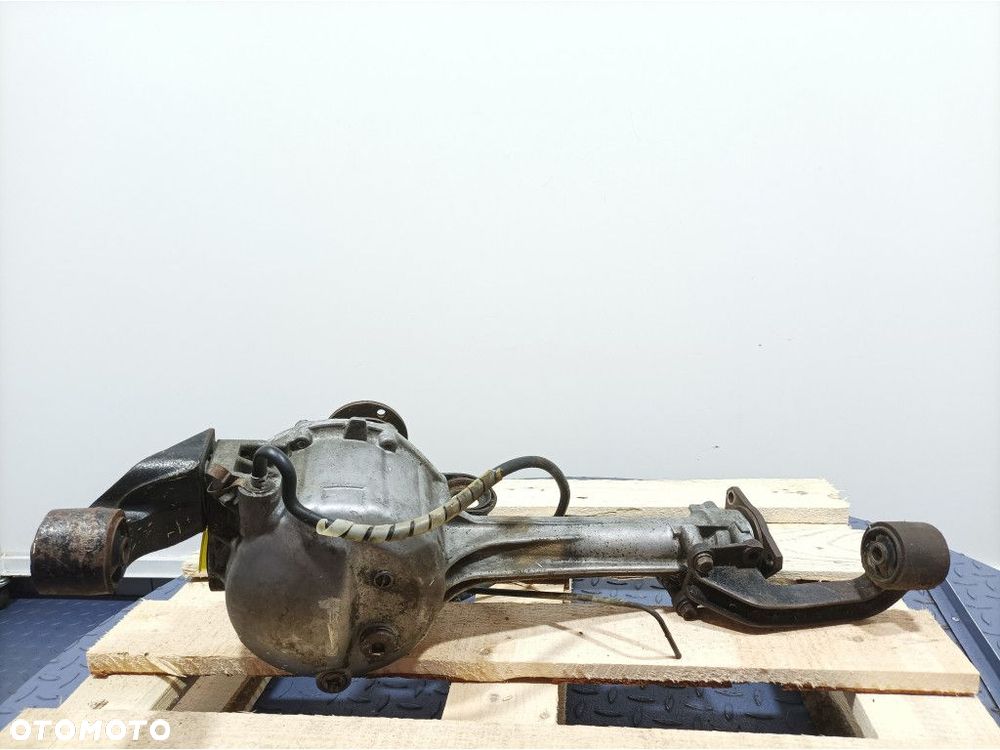 SUZUKI GRAND VITARA I 98- 2.5 V6 144 KM MOST PRZEDNI DYFER - 3