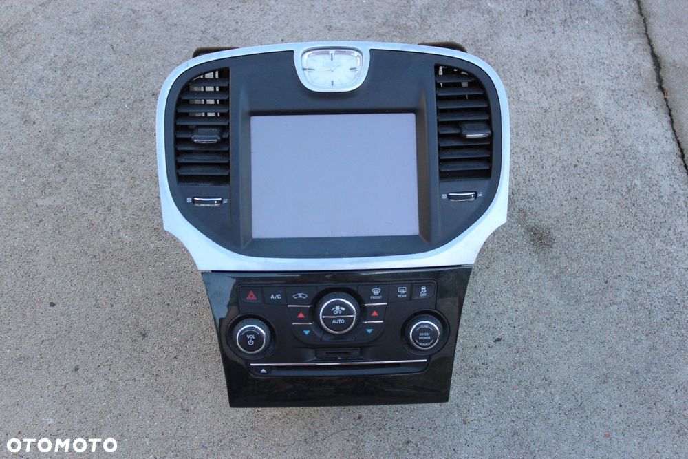 Nawigacja Radio Wyświetlacz Lancia Thema II CHRYSLER 300C II P05064543AJ - 6