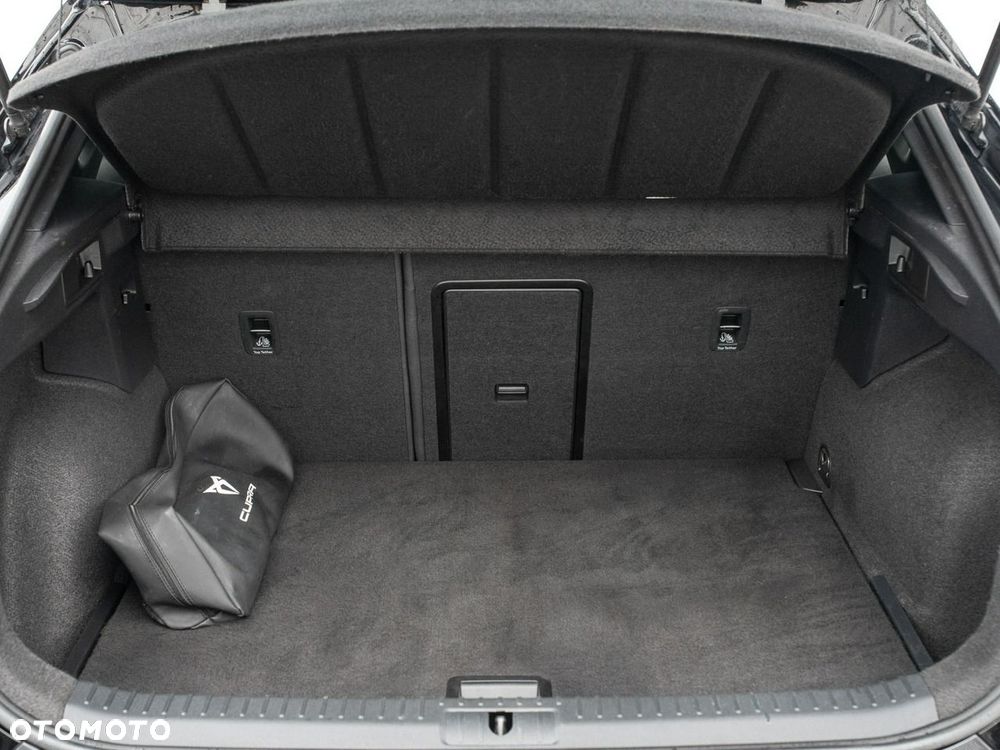 Cupra Formentor 1.5 TSI DSG - 32