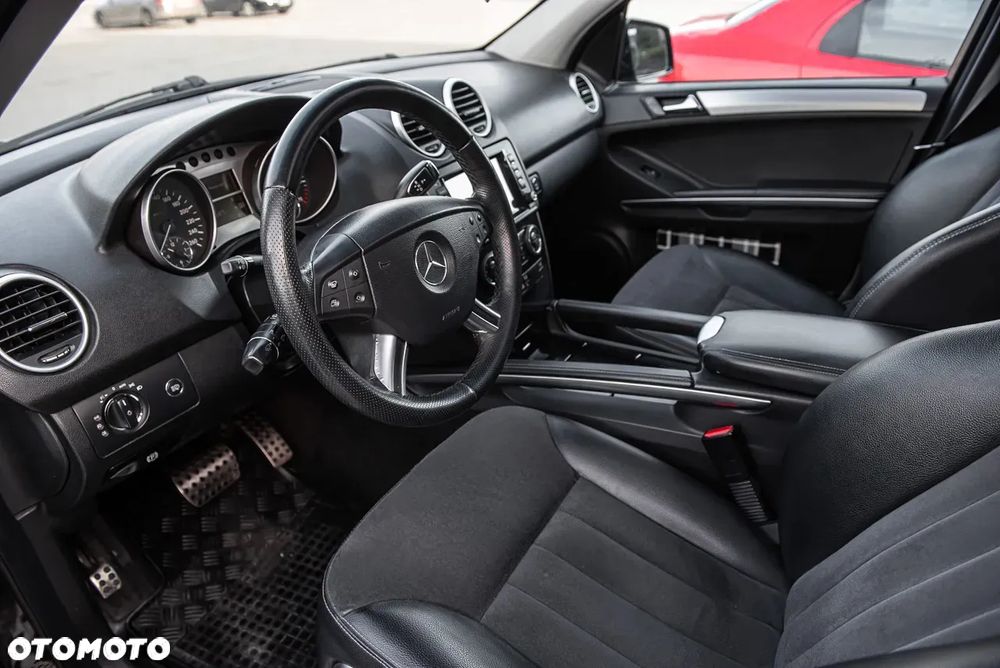 Mercedes-Benz ML 350 4Matic 7G-TRONIC - 11