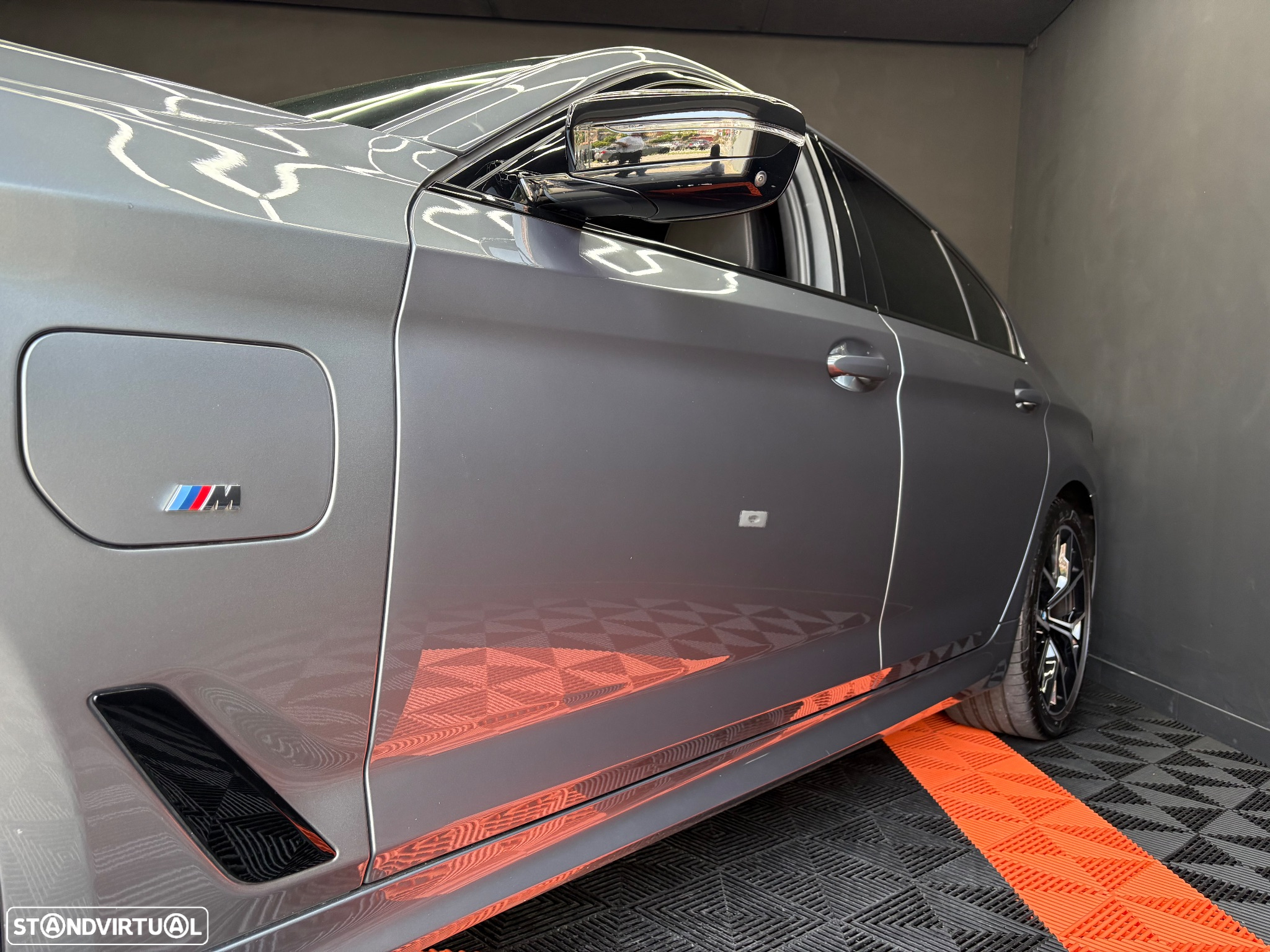 BMW 530 e Pack Desportivo M - 17
