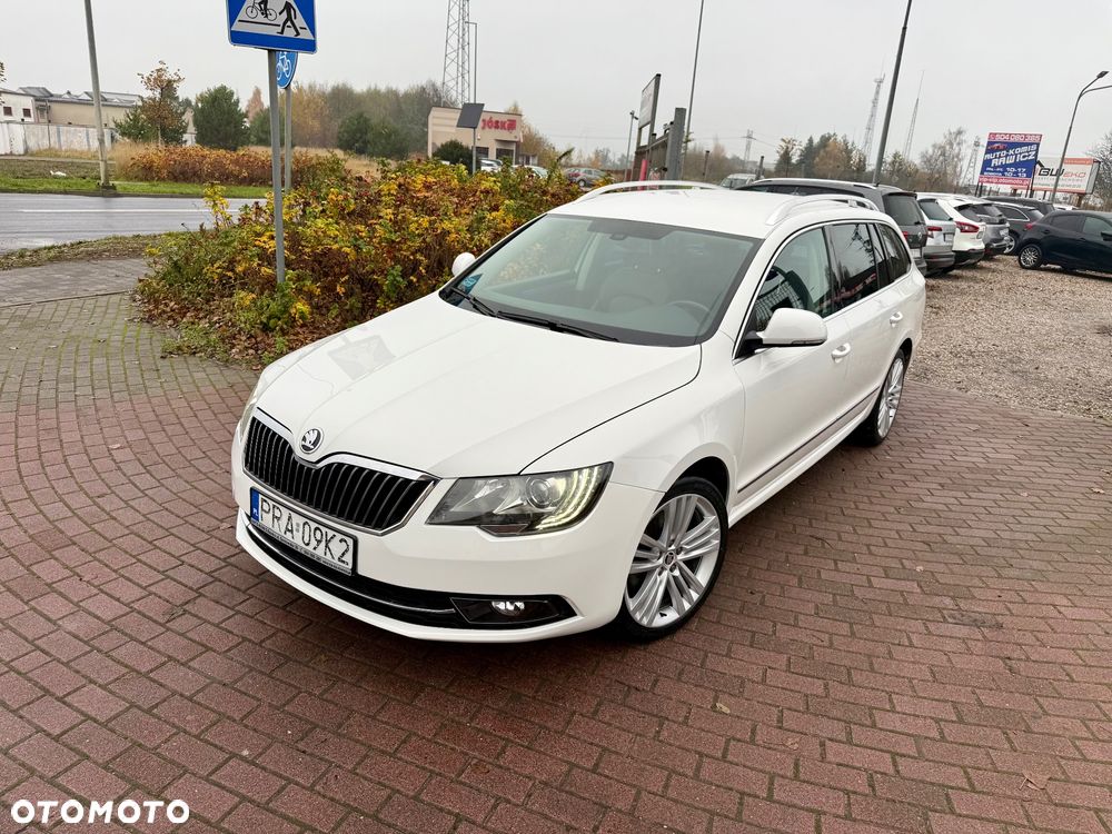 Skoda Superb 2.0 TDI DSG Exclusive - 1