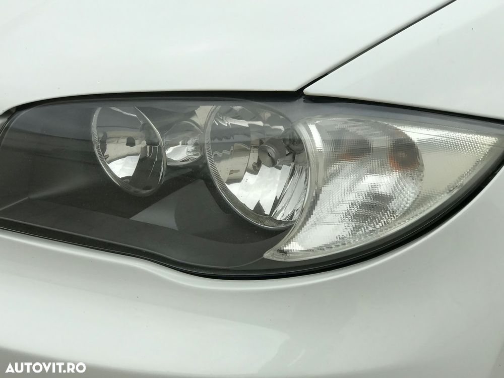 BMW Seria 1 118d Sport Line - 40