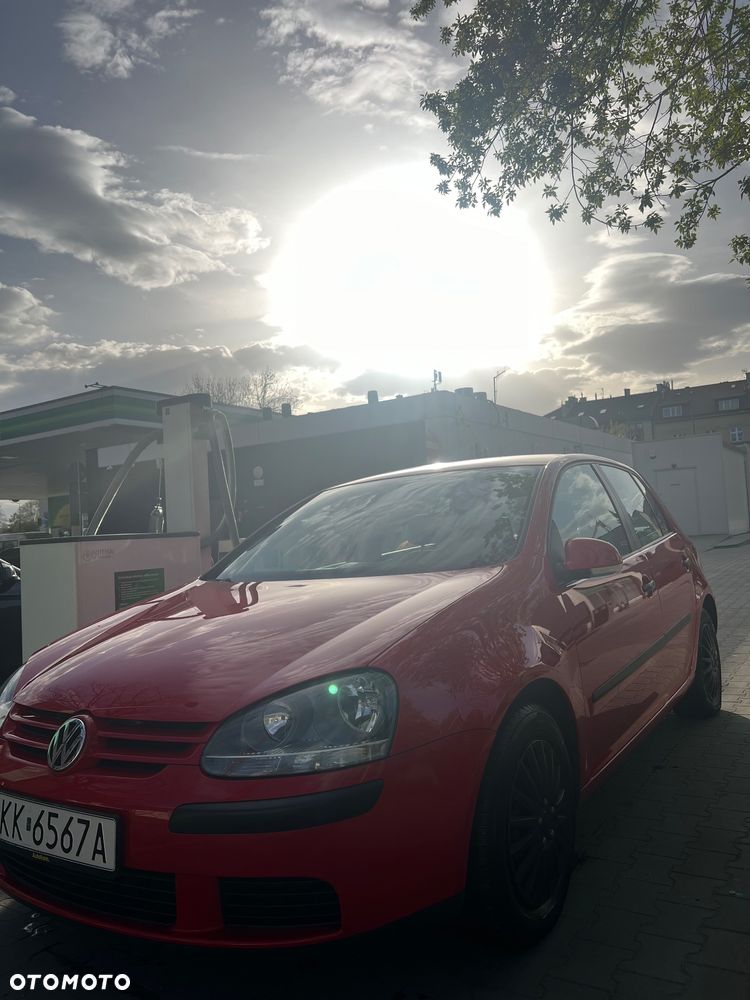 Volkswagen Golf - 2