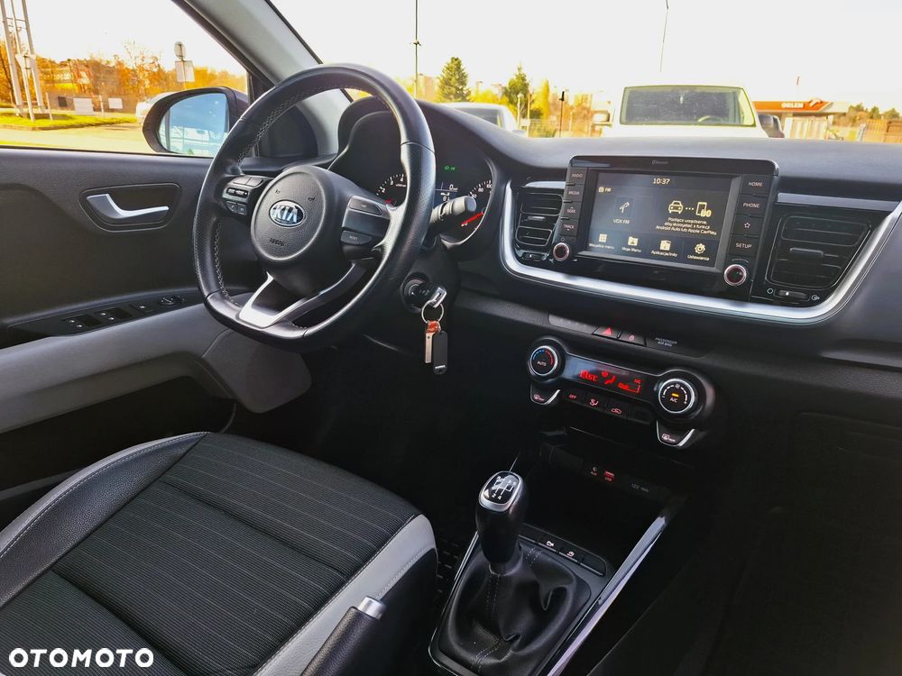 Kia Stonic 1.0 T-GDI L - 16