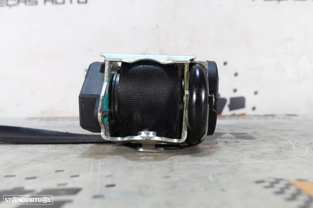 Cinto Frontal Direito Audi A3 (8P1)  8P4857706d / 604443200 / Direito - 6