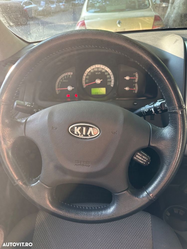 Kia Sportage 2.0i 4x2 Classic - 2