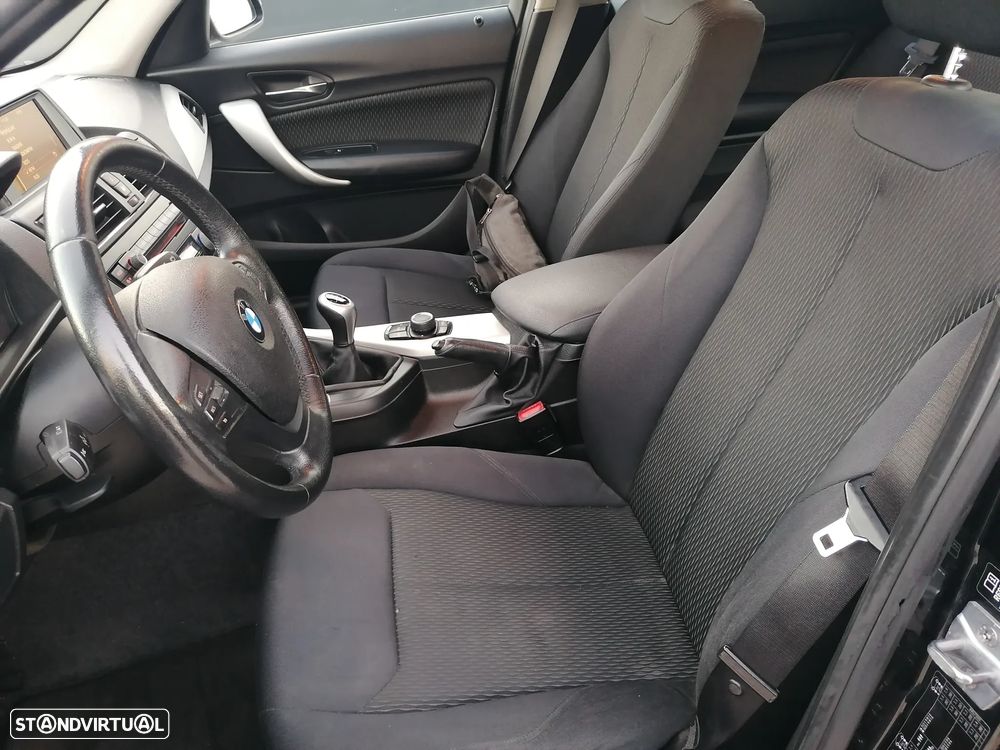 BMW 120 d xDrive Line Urban - 12