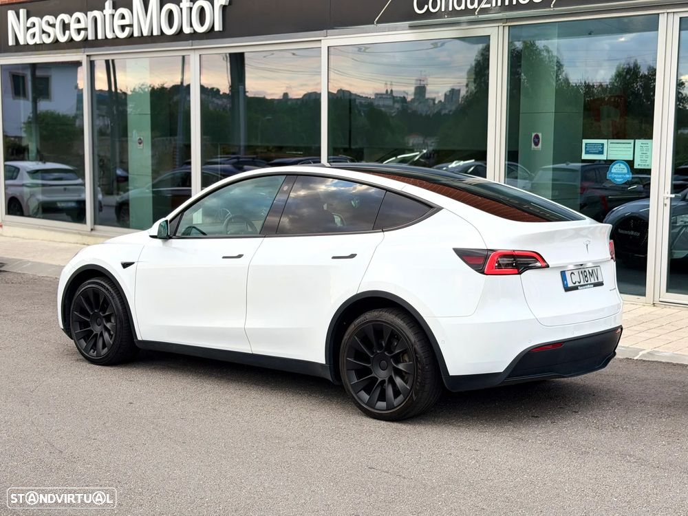 Tesla Model Y Long Range Tração Integral - 14