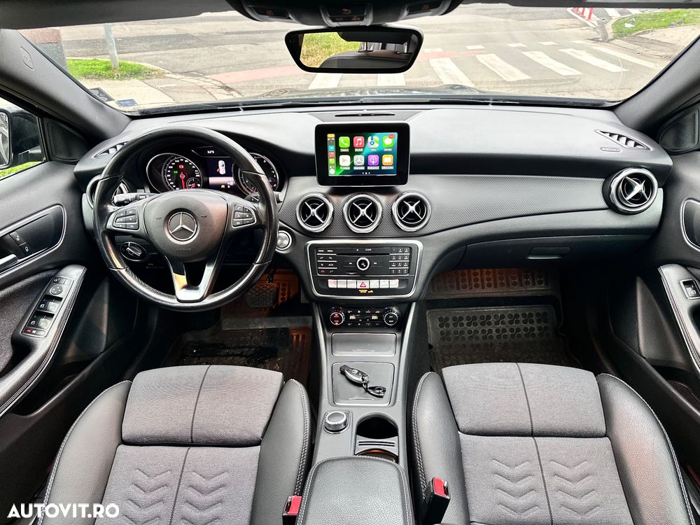 Mercedes-Benz GLA 180 7G-DCT UrbanStyle Edition - 15