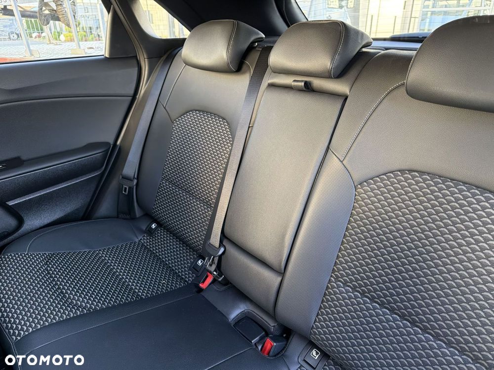Kia Ceed 1.5 T-GDI Tribute DCT - 16