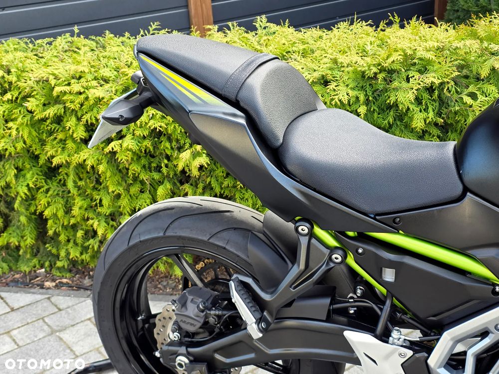 Kawasaki Z 650 - 6