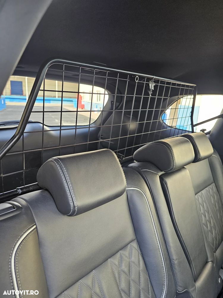 Mitsubishi Outlander PHEV 2.4 L 4X4 Instyle - 23
