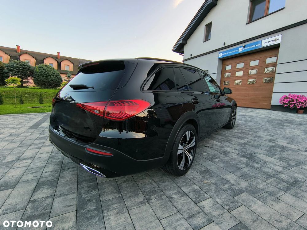 Mercedes-Benz Klasa C 220 d 4Matic T All-Terrain 9G-TRONIC Avantgarde - 5