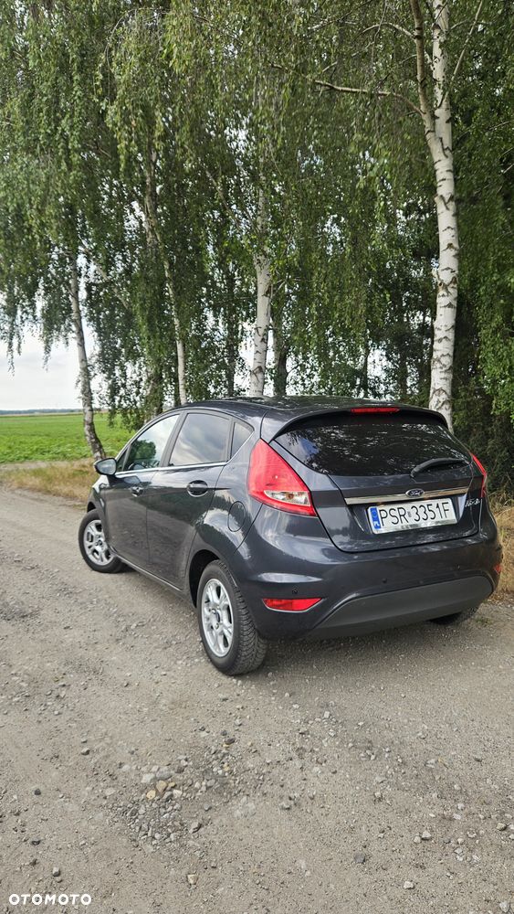 Ford Fiesta 1.25 Titanium - 11