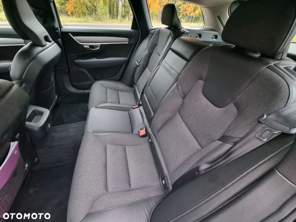 Volvo V90 D4 Geartronic Momentum Pro - 37