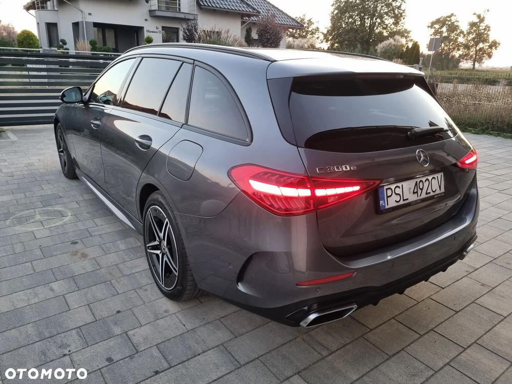 Mercedes-Benz Klasa C 300 e PHEV AMG - 3