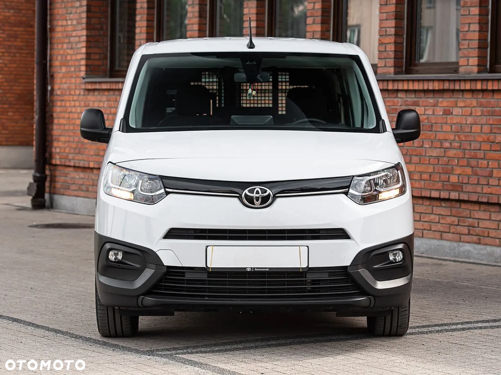 Toyota Proace City D-4D Long 2,3t Active (bryg.) - 3