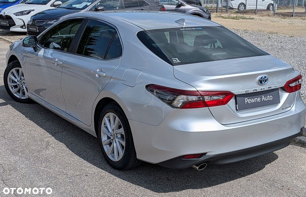 Toyota Camry 2.5 Hybrid Comfort CVT - 15