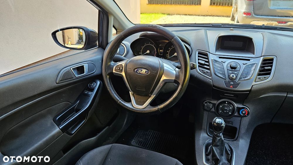 Ford Fiesta 1.25 Champions Edition - 21
