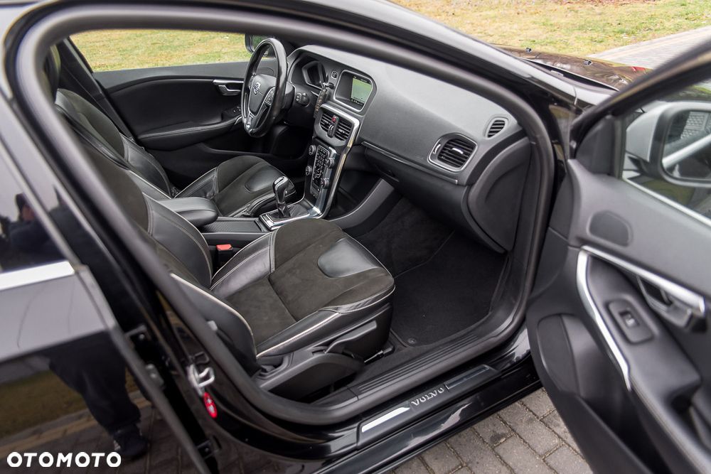 Volvo V40 D3 RDesign - 35