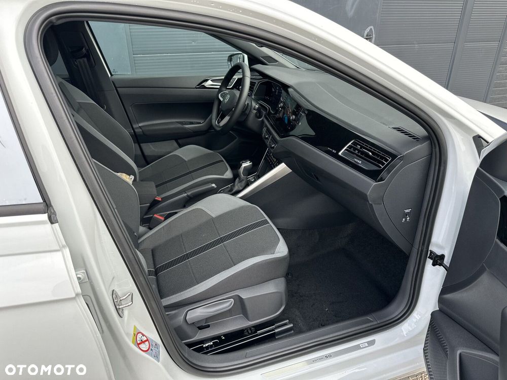 Volkswagen Polo - 29