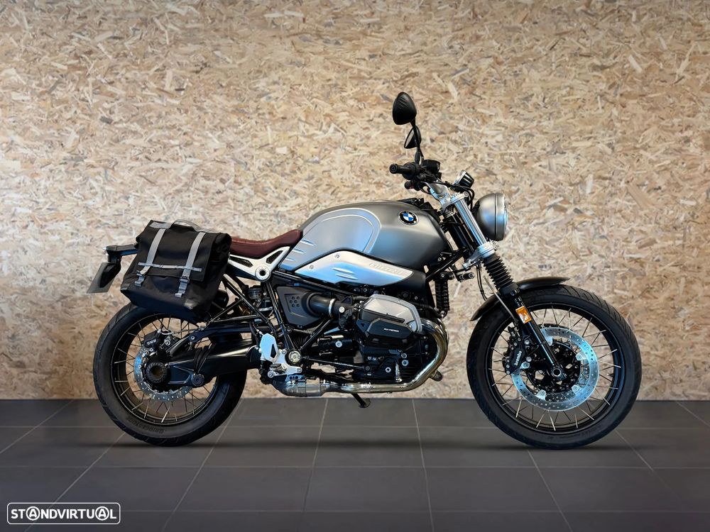 BMW R nineT - 1