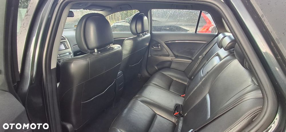 Toyota Avensis 2.0 D-4D Edition - 17