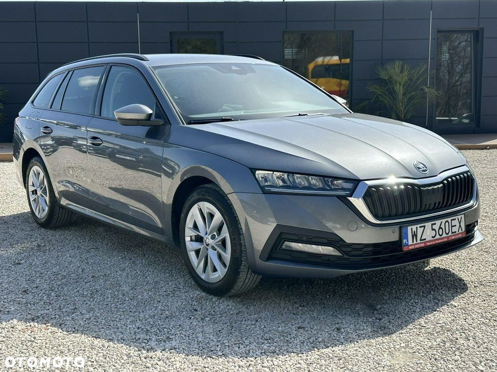 Skoda Octavia 2.0 TDI Ambition DSG - 1