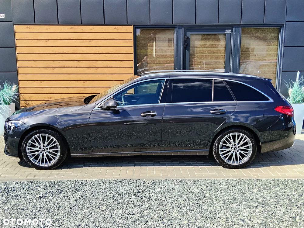 Mercedes-Benz Klasa C 220 d 4Matic 9G-TRONIC Avantgarde - 30