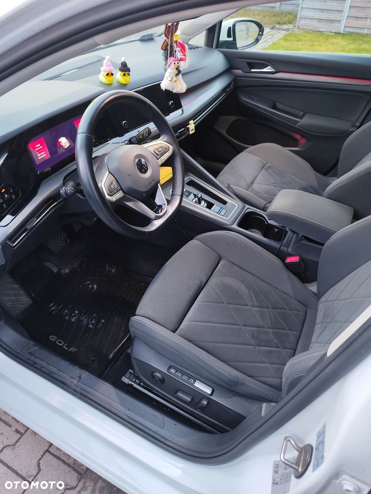 Volkswagen Golf 1.5 eTSI EVO Style DSG - 9