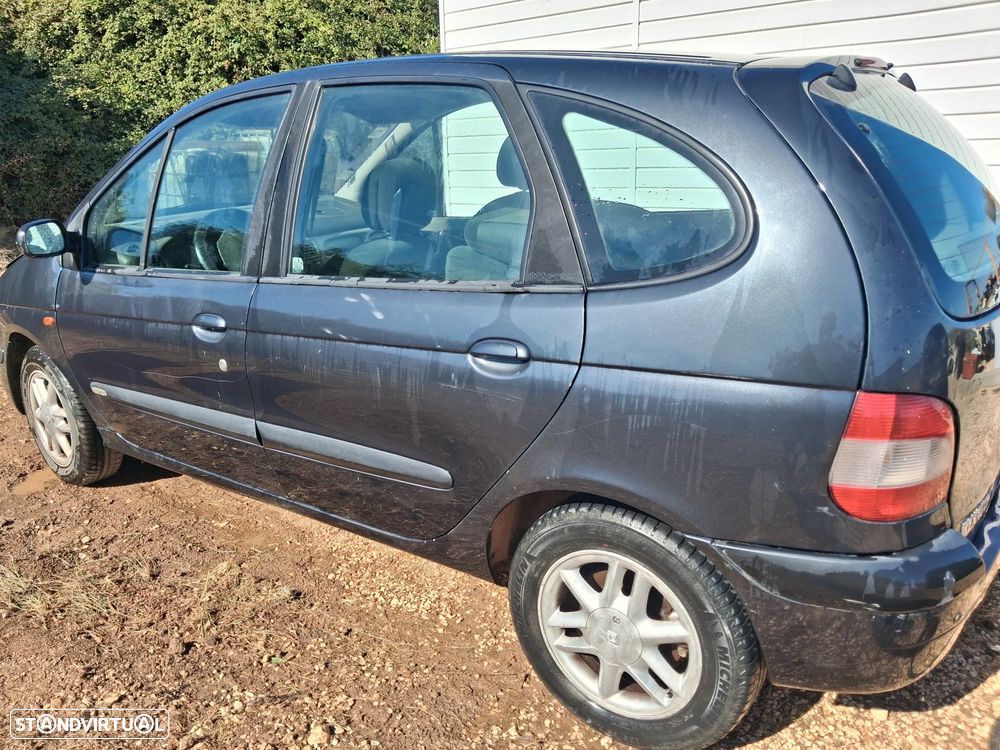 Renault Scénic 1.4 16V Conquest - 2