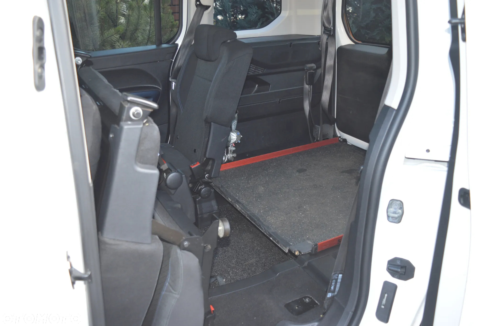 Peugeot Rifter 1.5 BlueHDI Allure Pack S&S N1 - 17