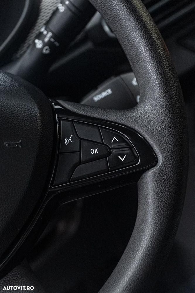 Dacia Logan TCe 90 MT6 Prestige - 18