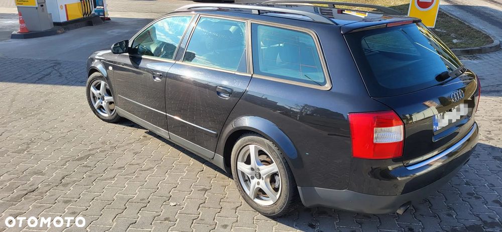 Audi A4 Avant - 2