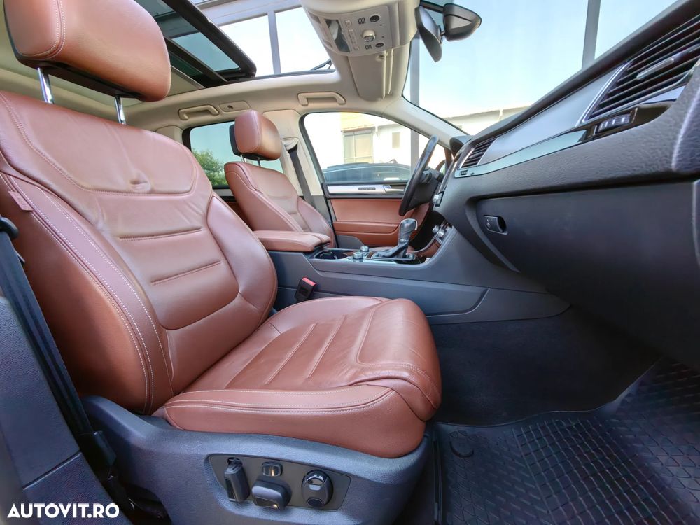 Volkswagen Touareg V6 TDI BMT Supreme Plus - 22