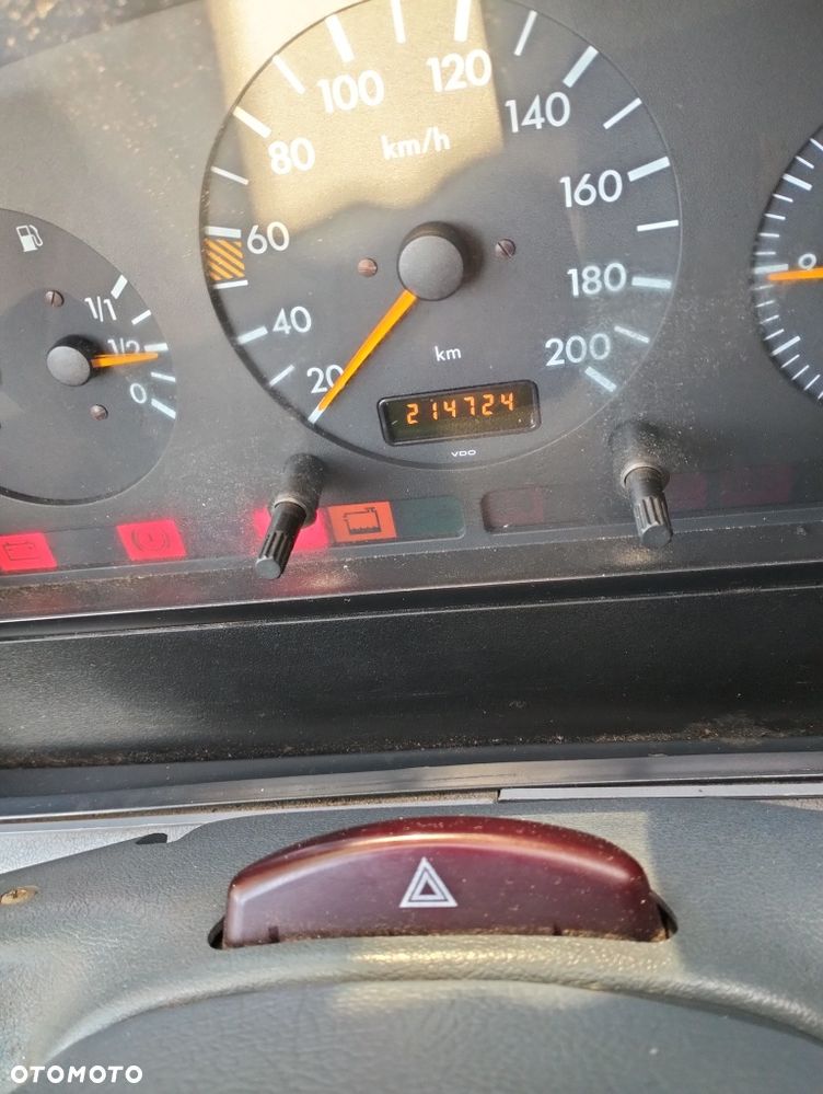 Mercedes-Benz Sprinter - 1