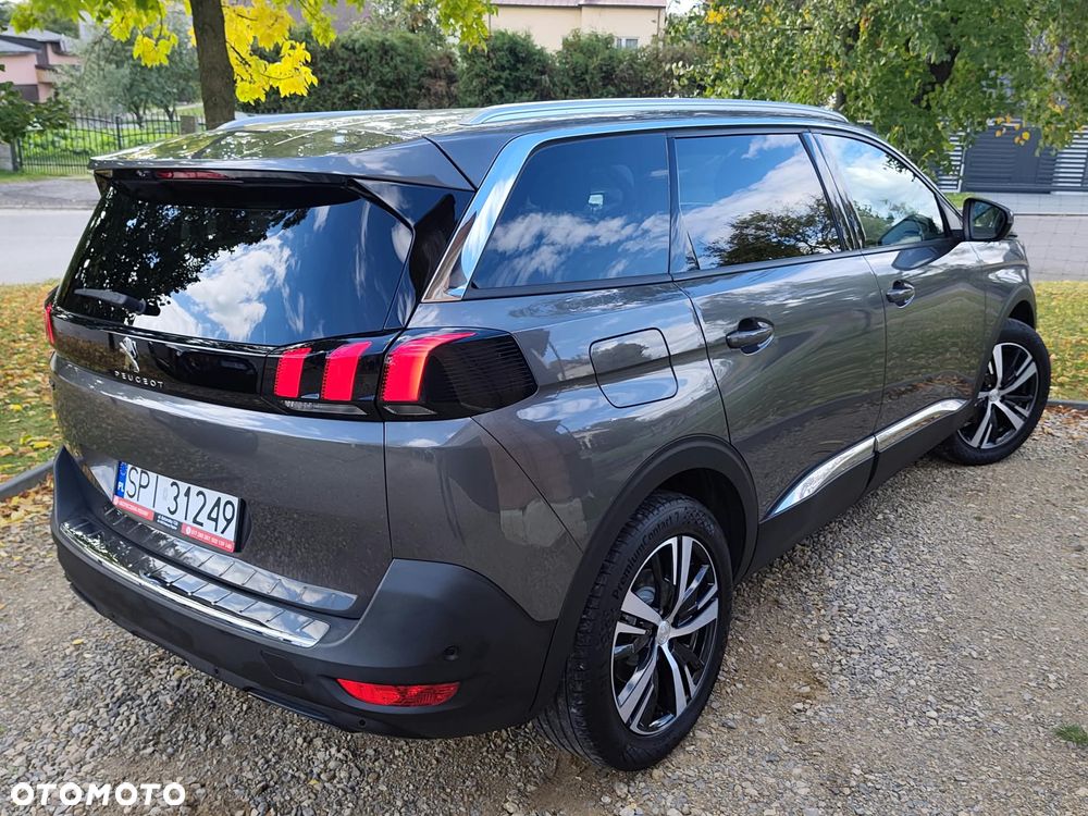 Peugeot 5008 - 11