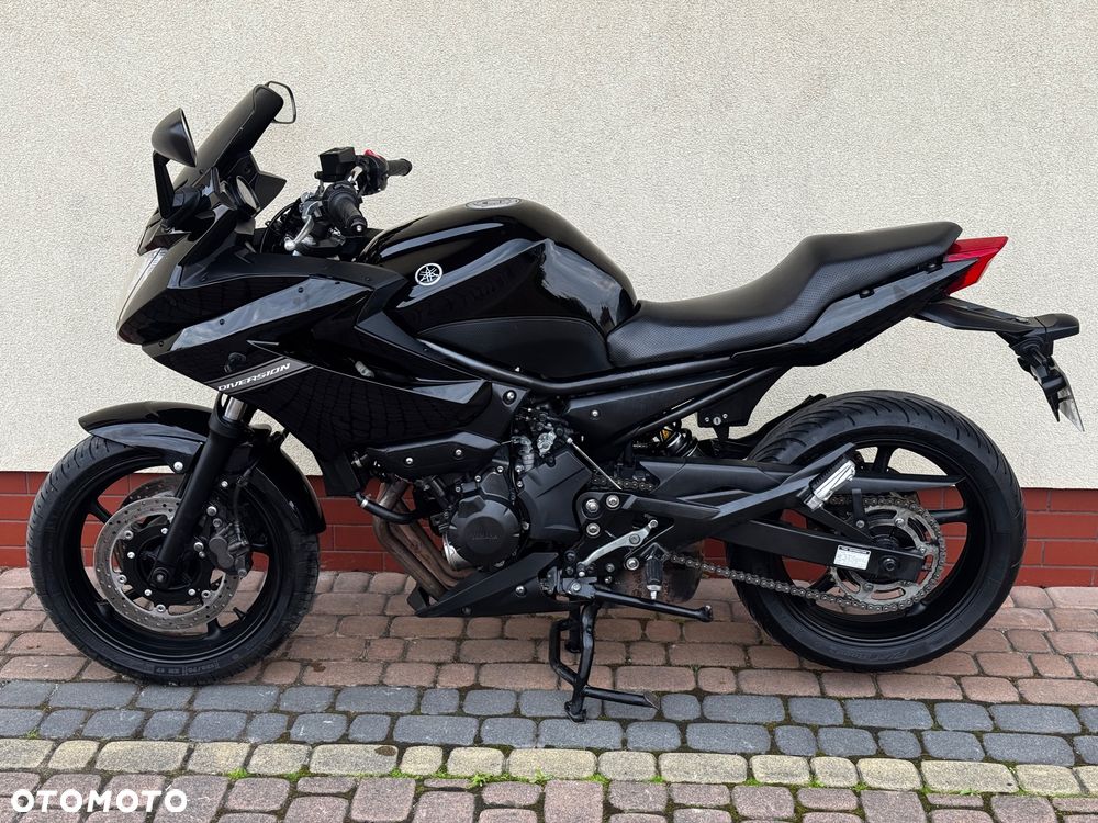 Yamaha XJ - 5