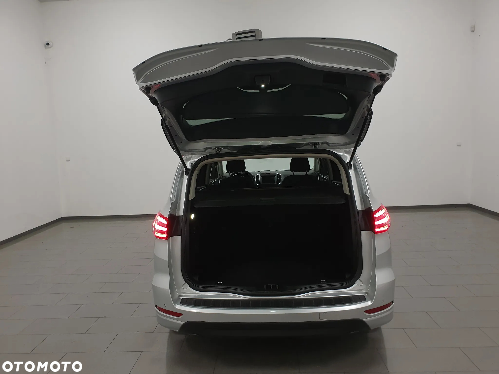 Ford S-Max 2.0 TDCi Titanium PowerShift - 5