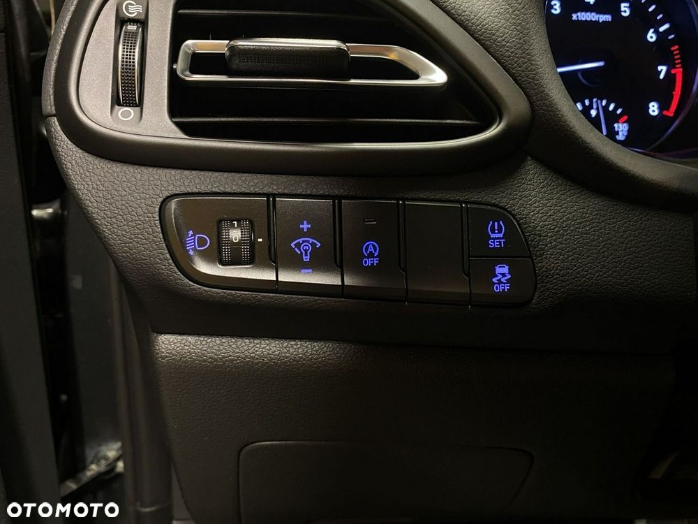 Hyundai i30 - 35