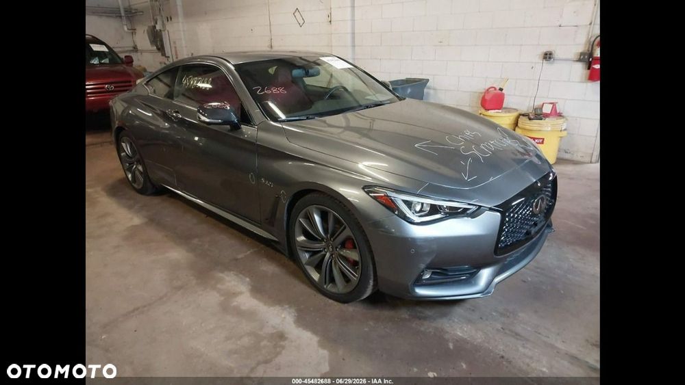 Infiniti Q60 - 2
