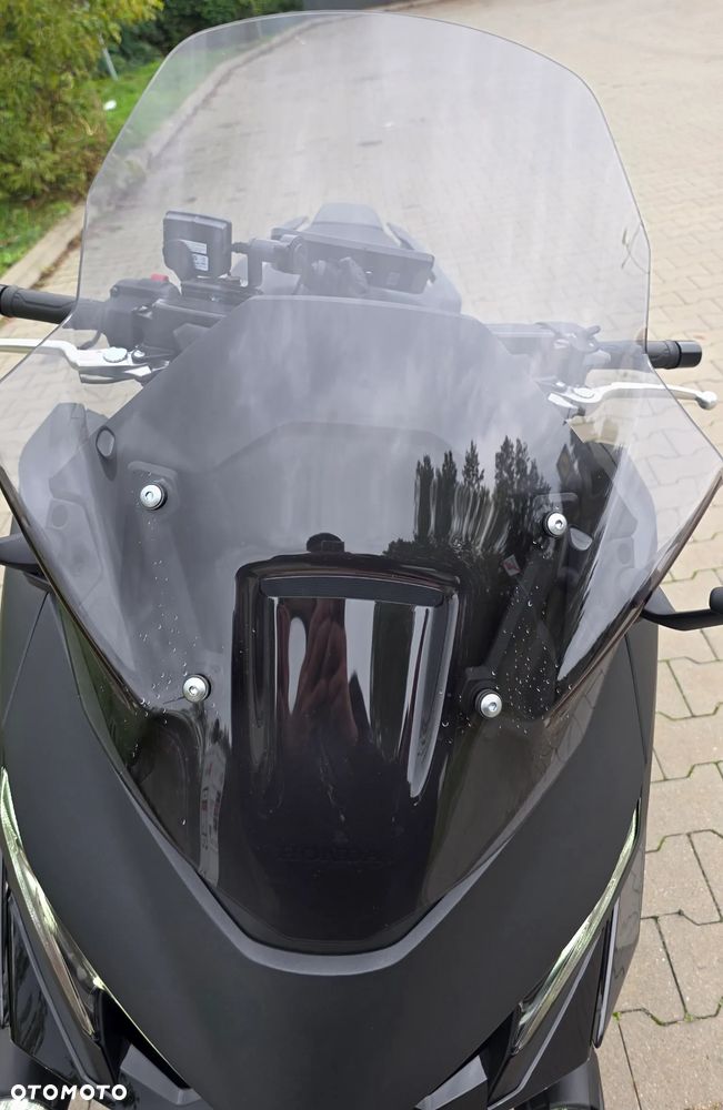 Honda NSS - 22