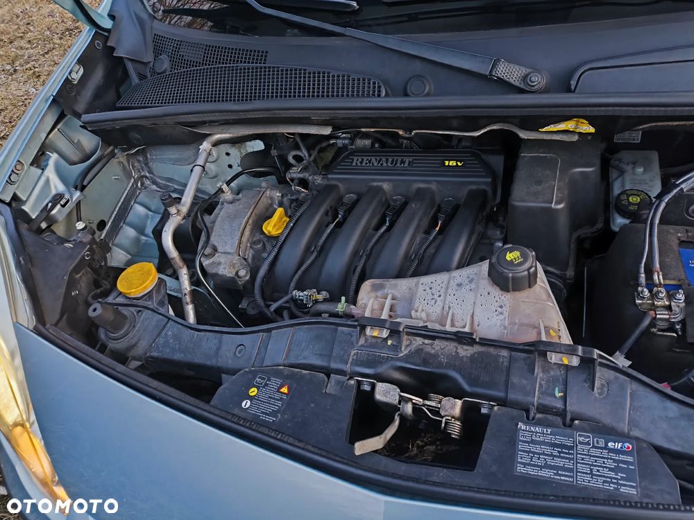 Renault Kangoo 1.6 16V 105 Privilege - 27