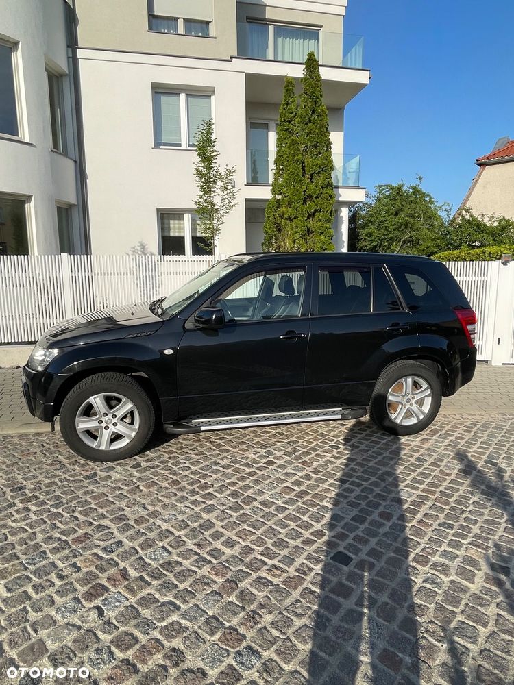 Suzuki Grand Vitara 2.0 De luxe - 6