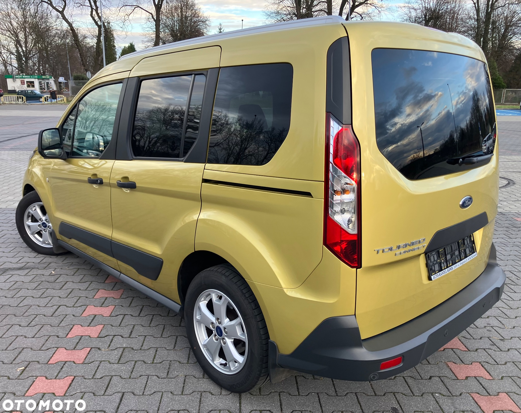 Ford Tourneo Connect 1.5 EcoBlue Start-Stop Trend - 6