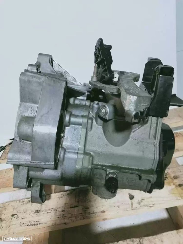 CAIXA VELOCIDADES SKODA FABIA I 2015 -LNR - 7