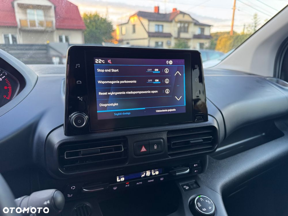 Peugeot Rifter 1.5 BlueHDI Allure S&S - 32