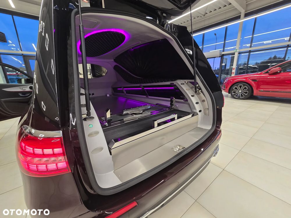 Mercedes-Benz Klasa E 200 9G-TRONIC - 17